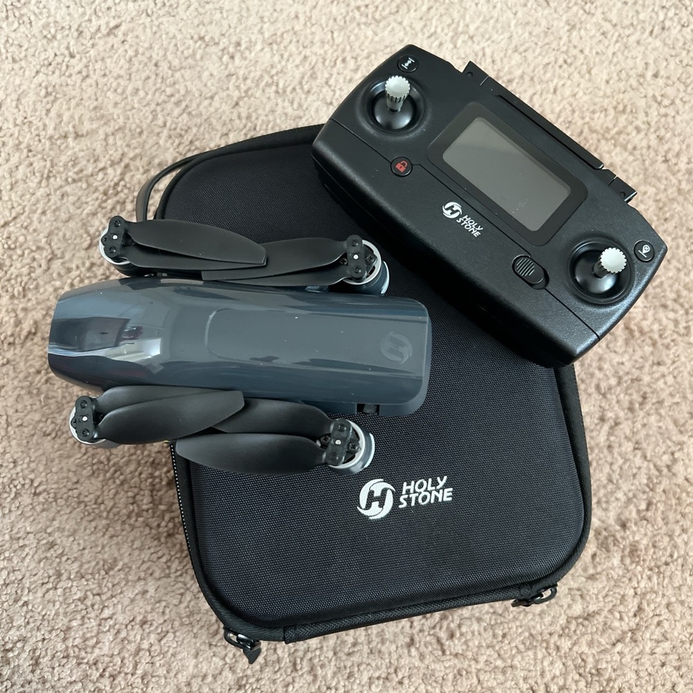 Holy Stone Black Drone Set with Remote and Case